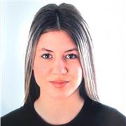 Maestra de Educación Primaria con especialidad en Audición y Lenguaje y Pedagogía Terapéutica.